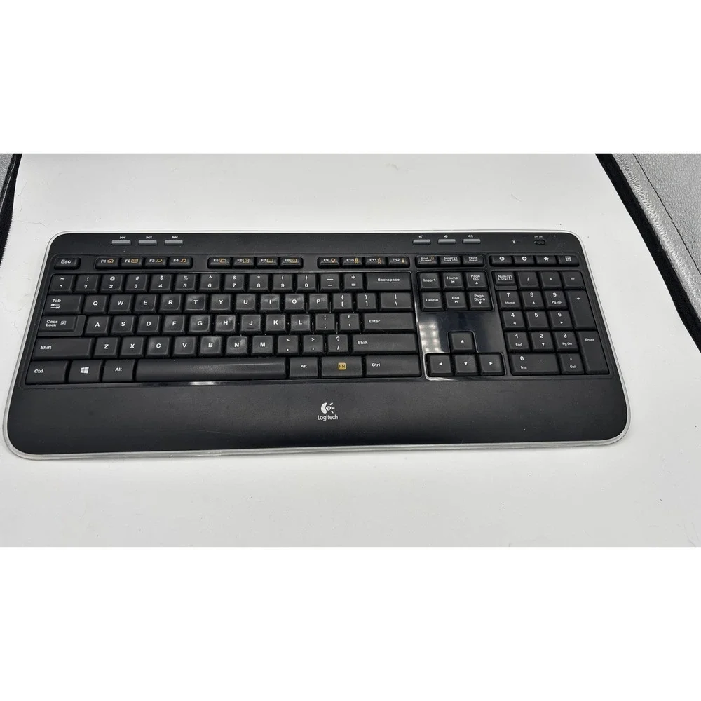 Logitech K520 Wireless Keyboard Unisex OS Black Media Keys Ergonomic Slim PC